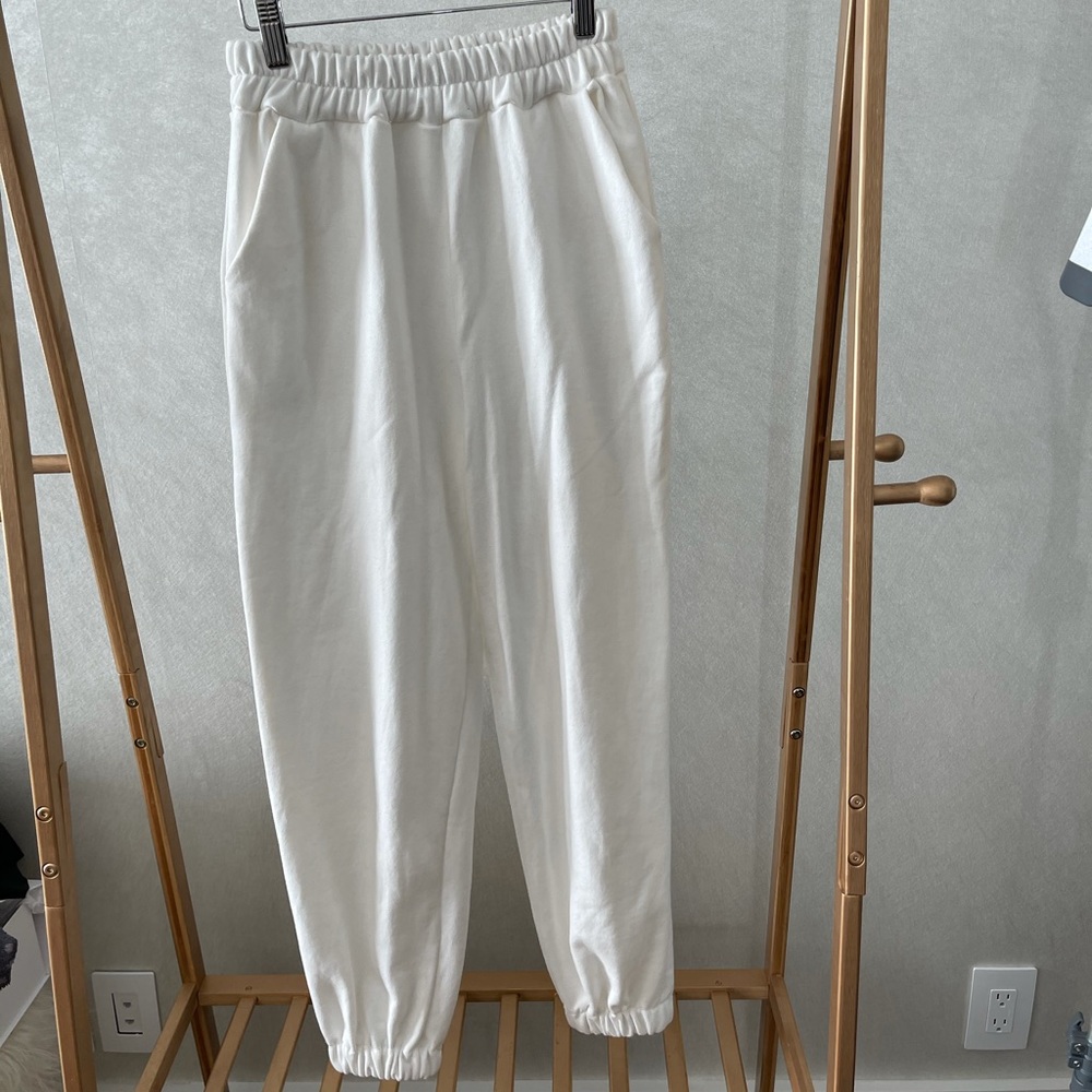 NWOT Storets - High waist white joggers